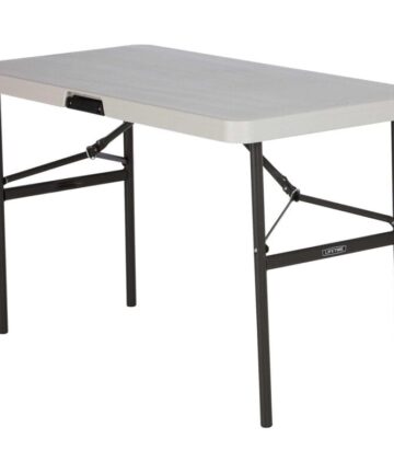 Lifetime 4-Foot Folding Table (Commercial)