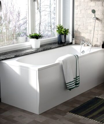 Harris 1700mm Standard Round Single Ended Bath & Legs White