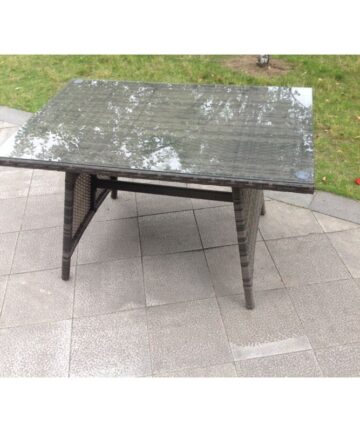 Fimous Dark Grey Mixed Rattan Dining Table Garden Furniture With Clear Tempered Glass