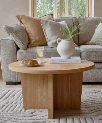 HIGHWORTH Round Coffee Table Natural Solid Oak