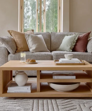 HIGHWORTH Storage Coffee Table Natural Solid Oak