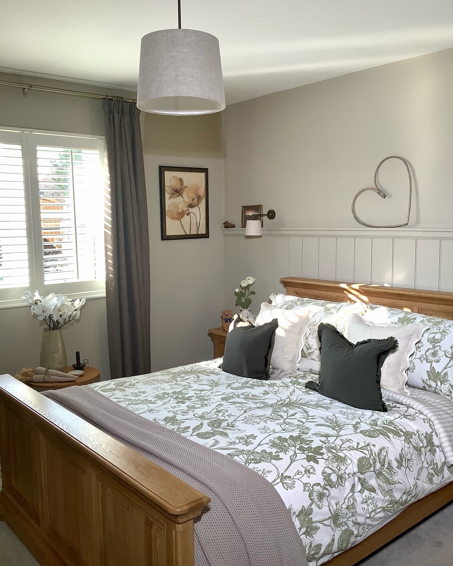 CANTERBURY Double Bed Natural Solid Oak - Image 8