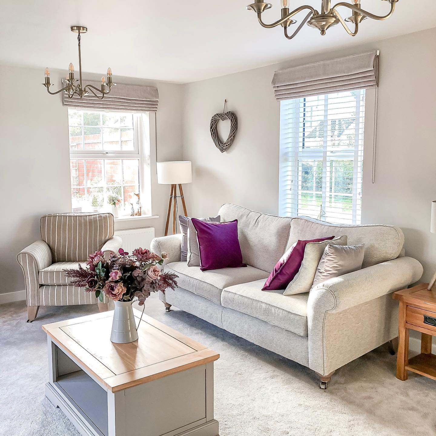 ORIGINAL RUSTIC Side Table Rustic Solid Oak - Image 7