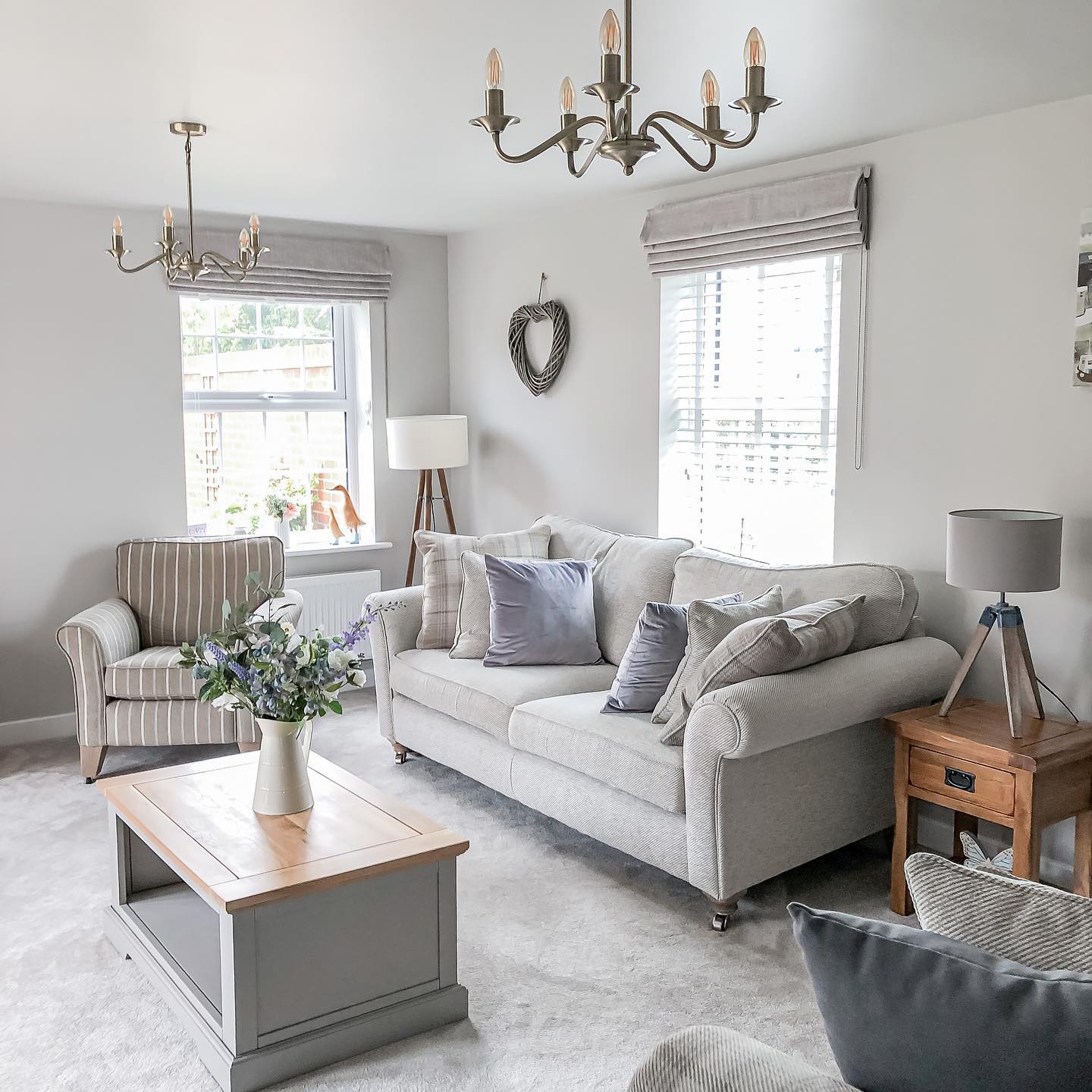 ORIGINAL RUSTIC Side Table Rustic Solid Oak - Image 10