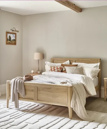 NEWTON Double Bed Light Natural Solid Oak