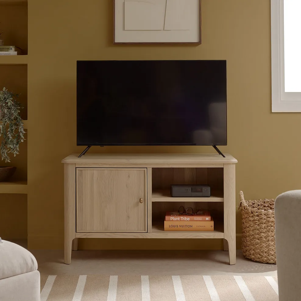 NEWTON Small TV Unit Light Natural Solid Oak