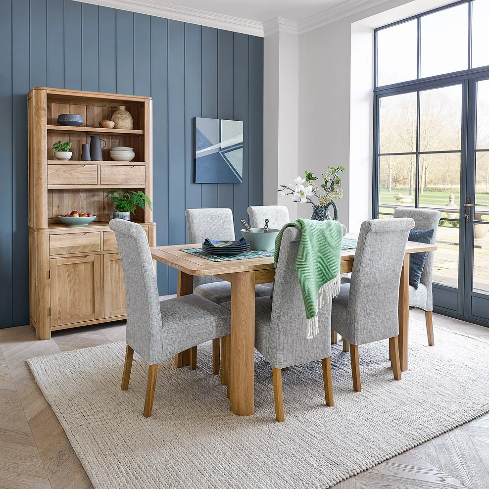 ROMSEY 6-8 Seater Extendable Dining Table Natural Solid Oak